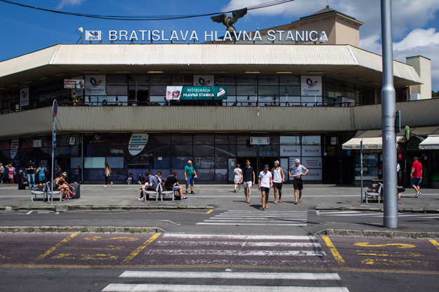 Train bratislava.jpeg