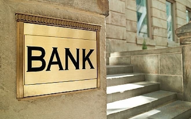 banks.jpg