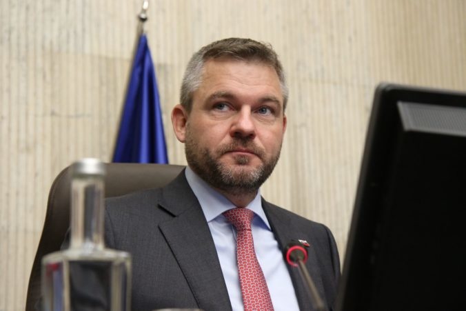 peter-pellegrini-rokovanie-vlady-676x451.jpg