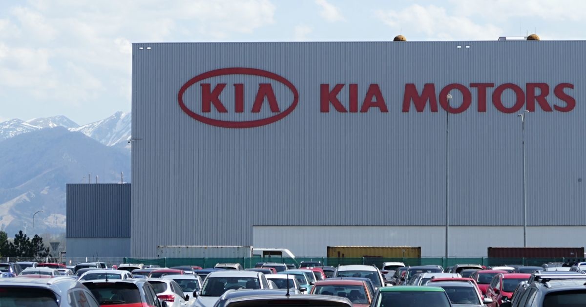 20.03 kia.jpg