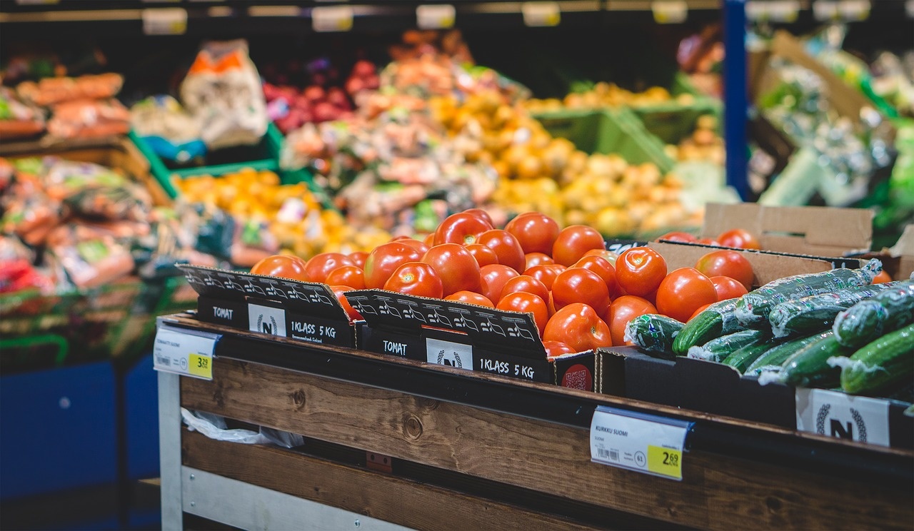 Supermarket.Consumer Goods.jpg
