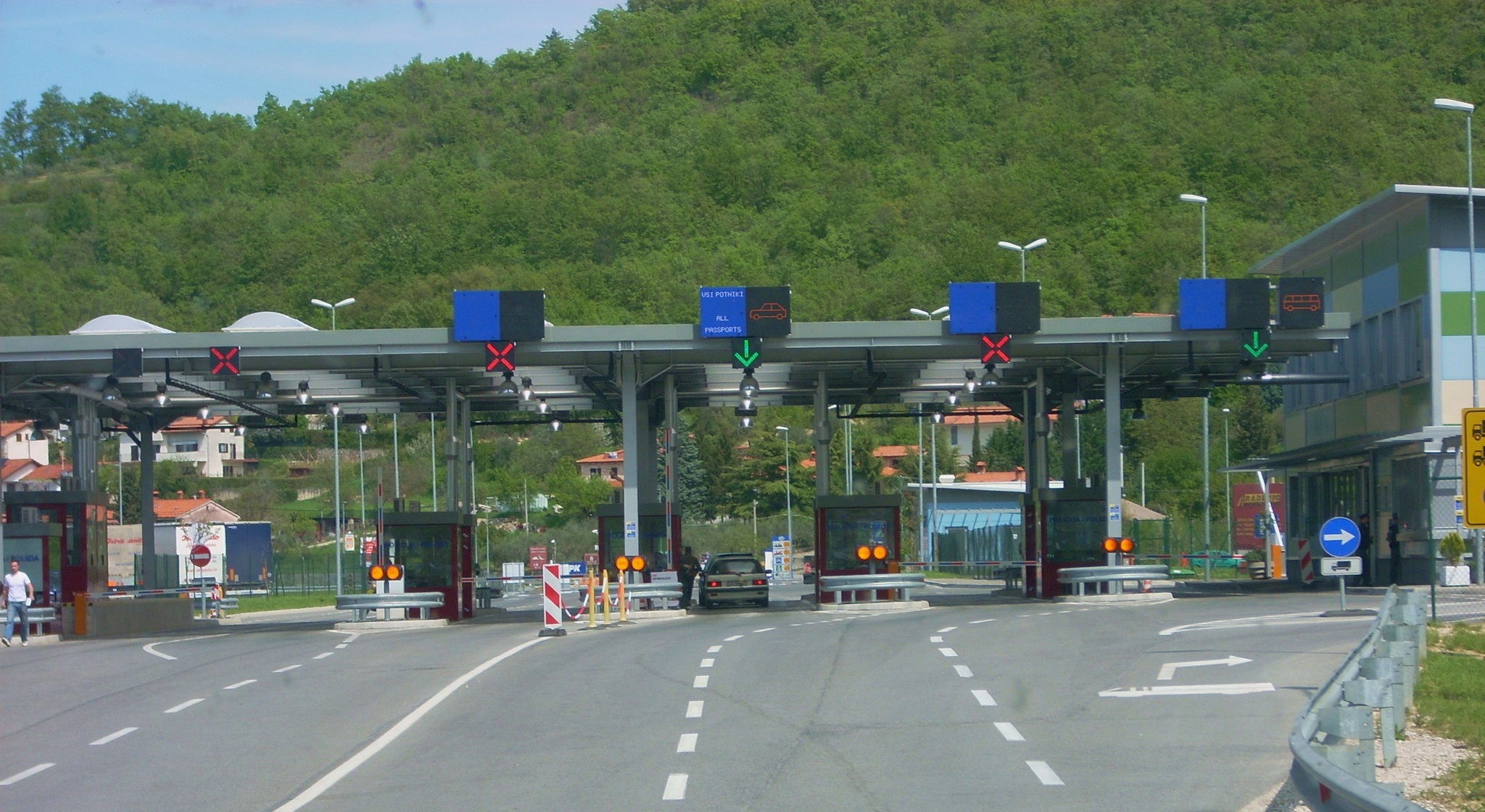 Frontiera.jpg