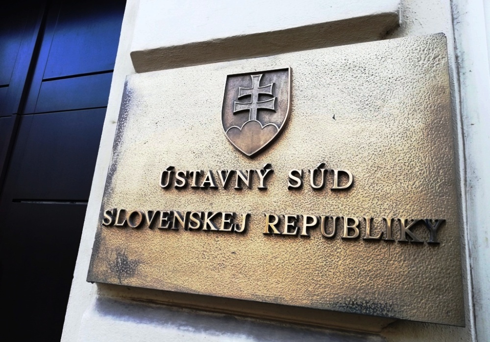 ustavny sud.jpg