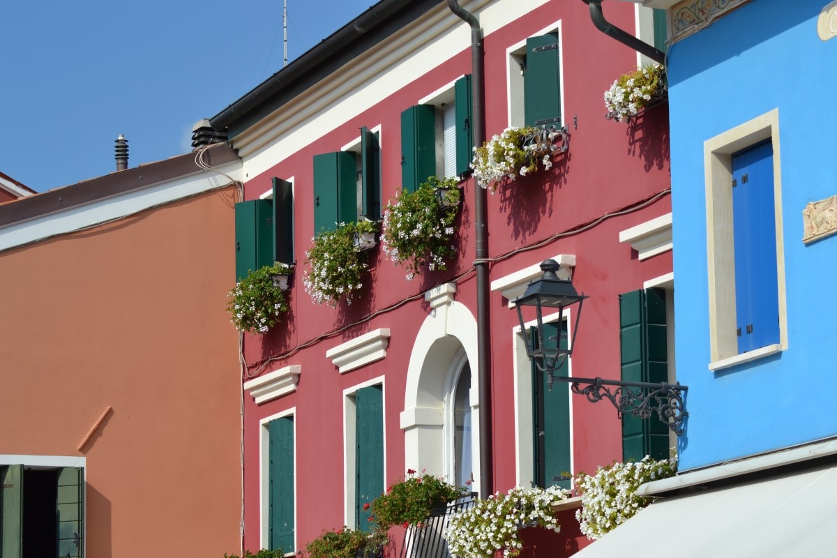 home_italy_italian_building_village_old_town_alley_old_houses-1186018.jpg!d.jpeg