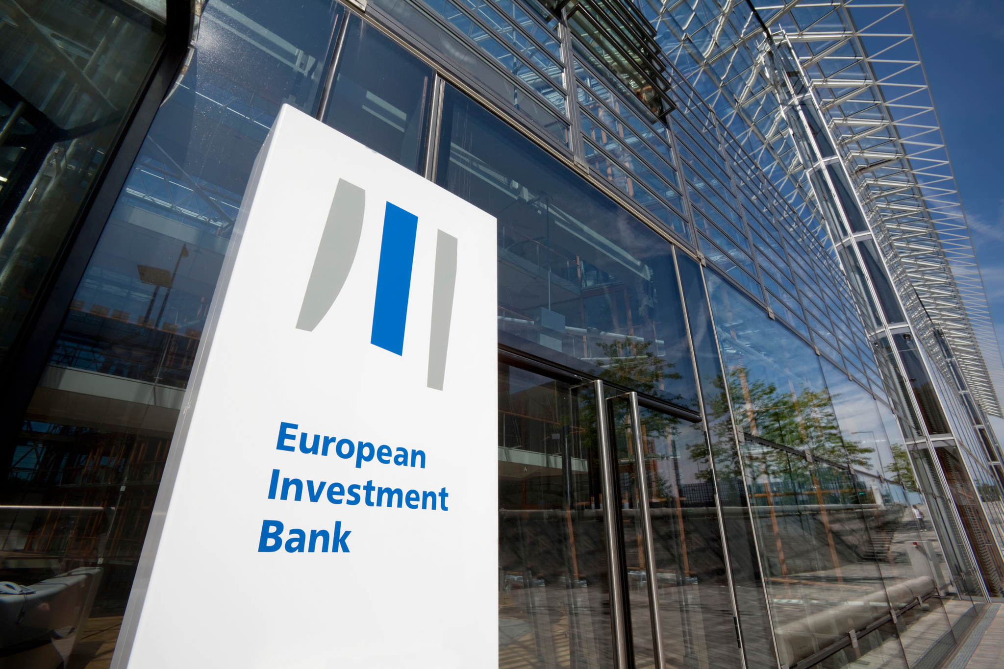 EIB.jpg