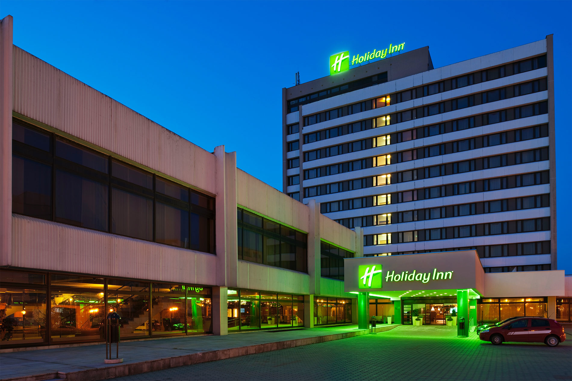 holiday inn.jpg
