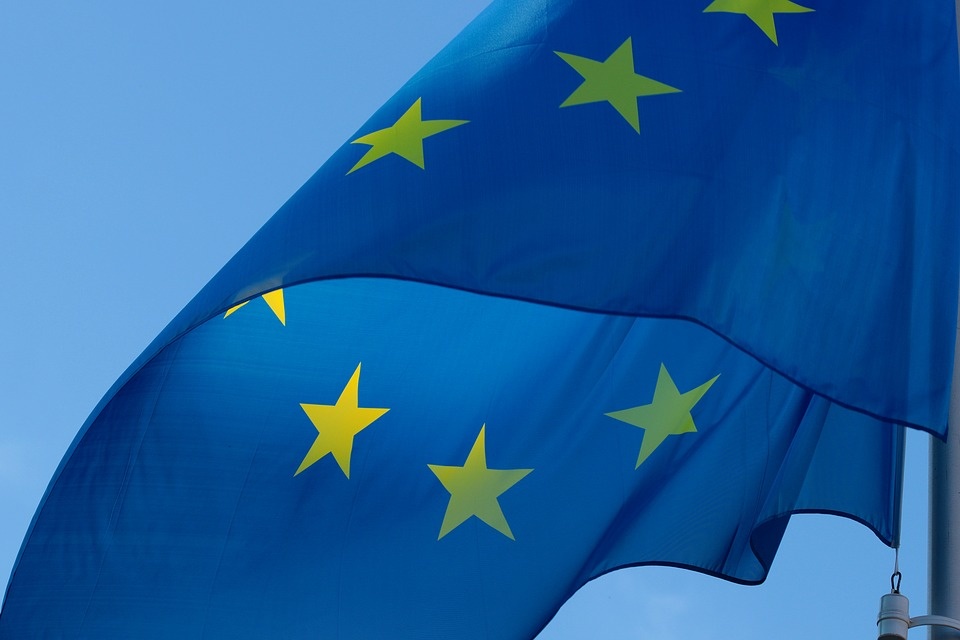 flag-2608475_960_720.jpg