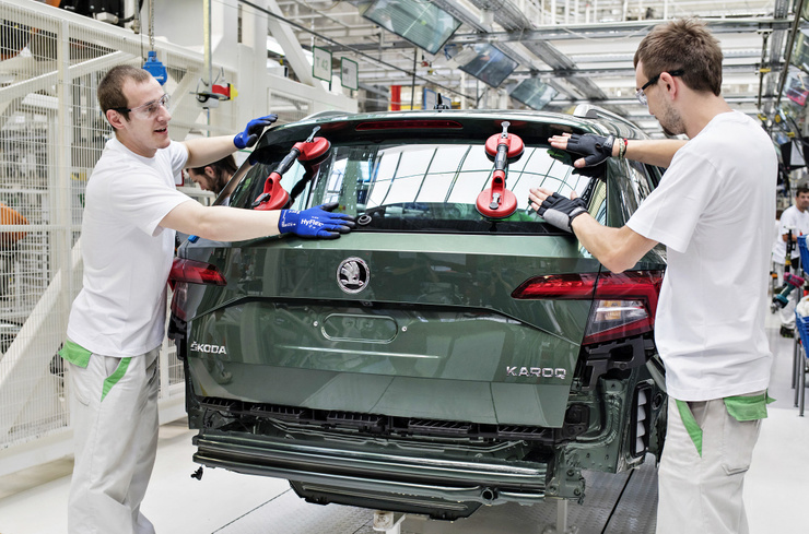 skoda karoq.jpg