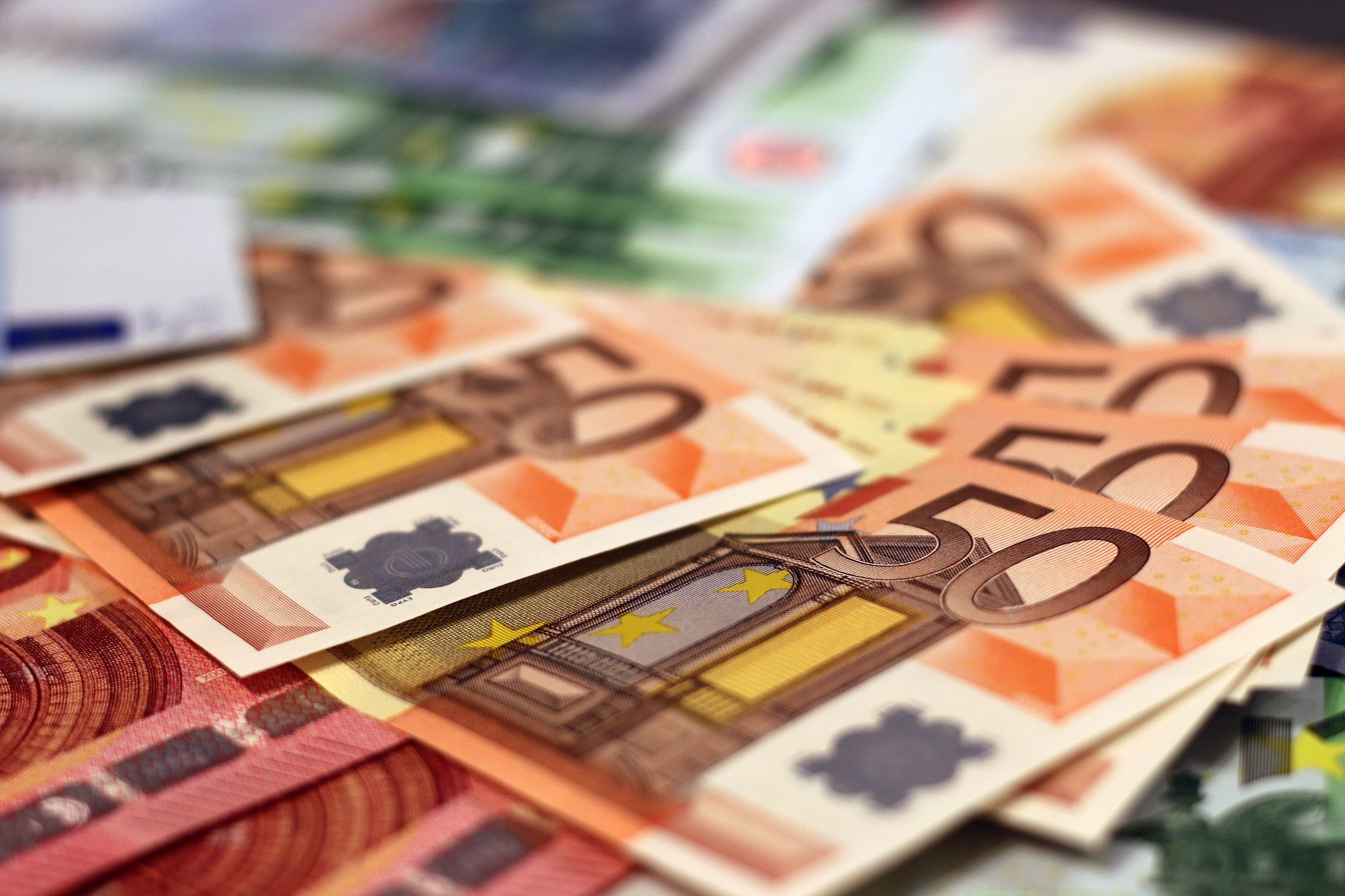 money-1005477_1920.jpg