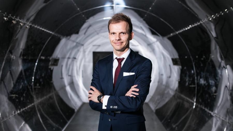hessel.jpeg