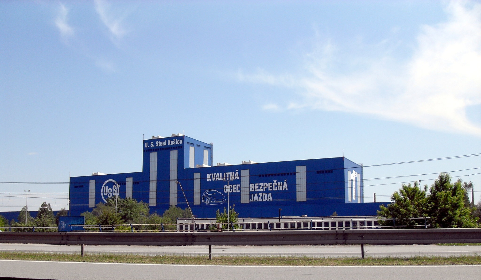 Košice,_U.S._Steel_administratívna_budova.jpg