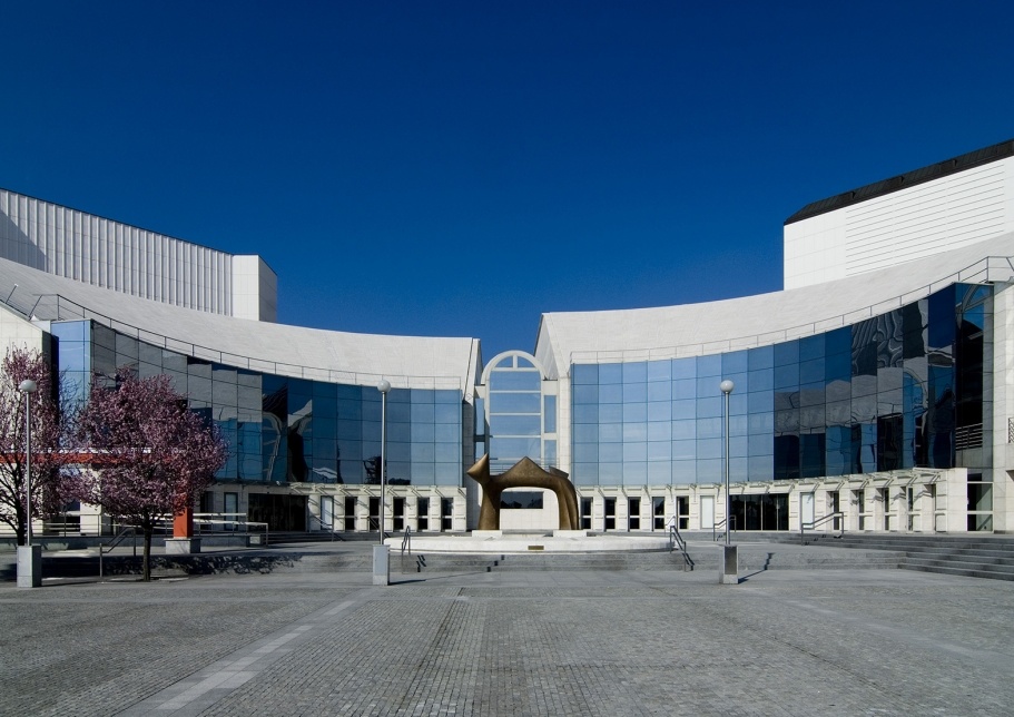 teatro SND di Bratislava.jpg