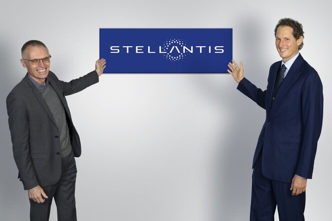 Stellantis-Tavares-Elkann-2-666x444.jpeg