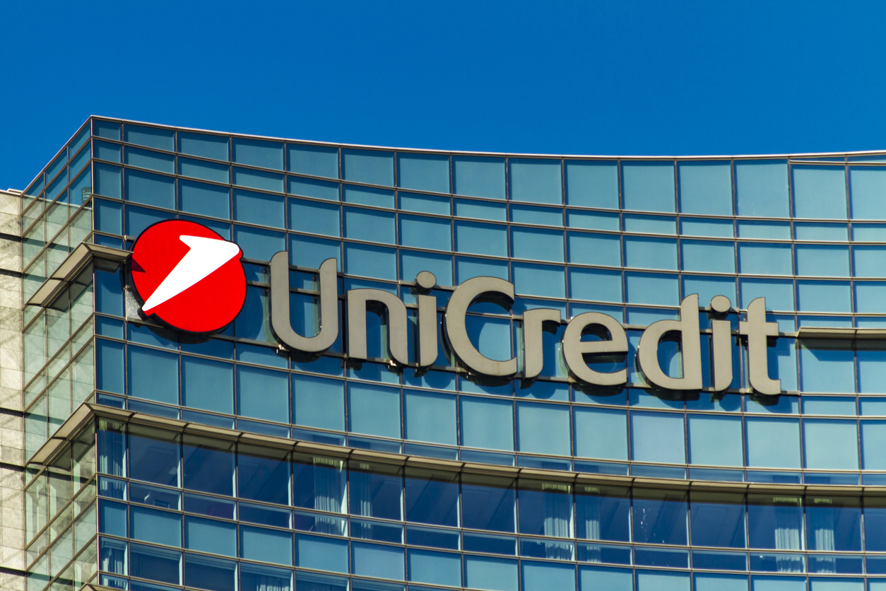 unicreditlogo.jpeg