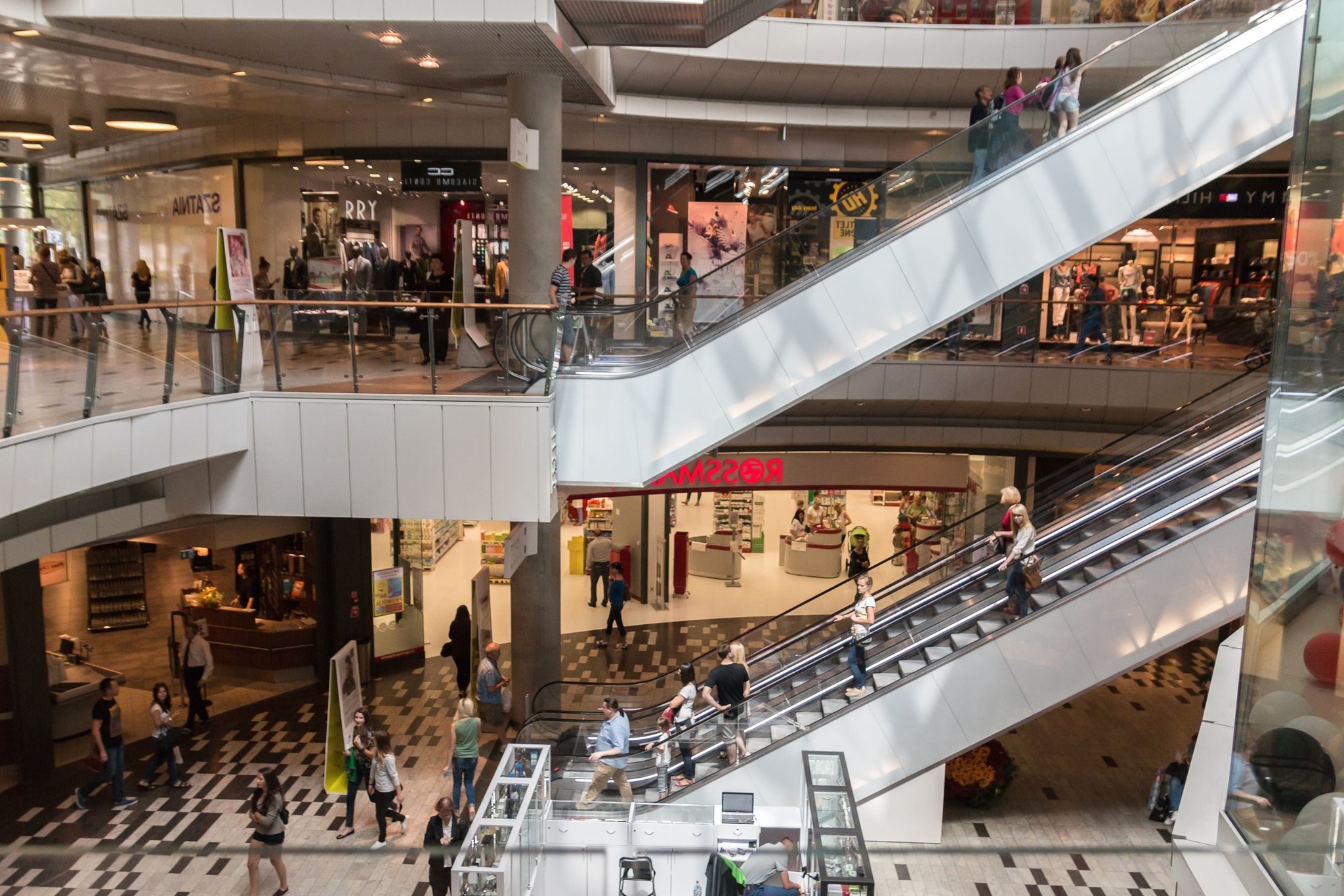 centro commerciale.jpg