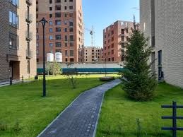 housing 13 luglio.jpg