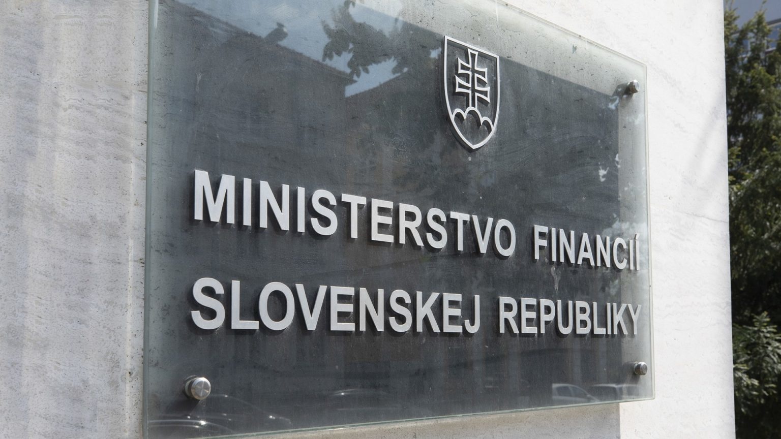 ministerstvo-financií-slovenskej-republiky.jpg