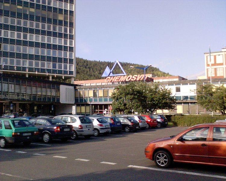 750px-Svit_(Chemosvit)_2.jpg