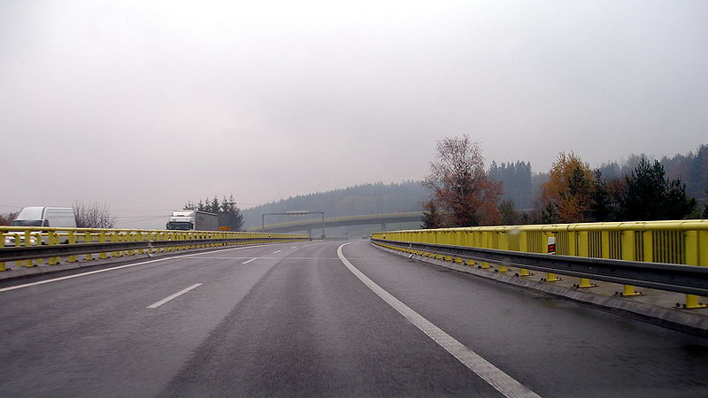 800px-Highway_D1_Slovakia_5.jpg