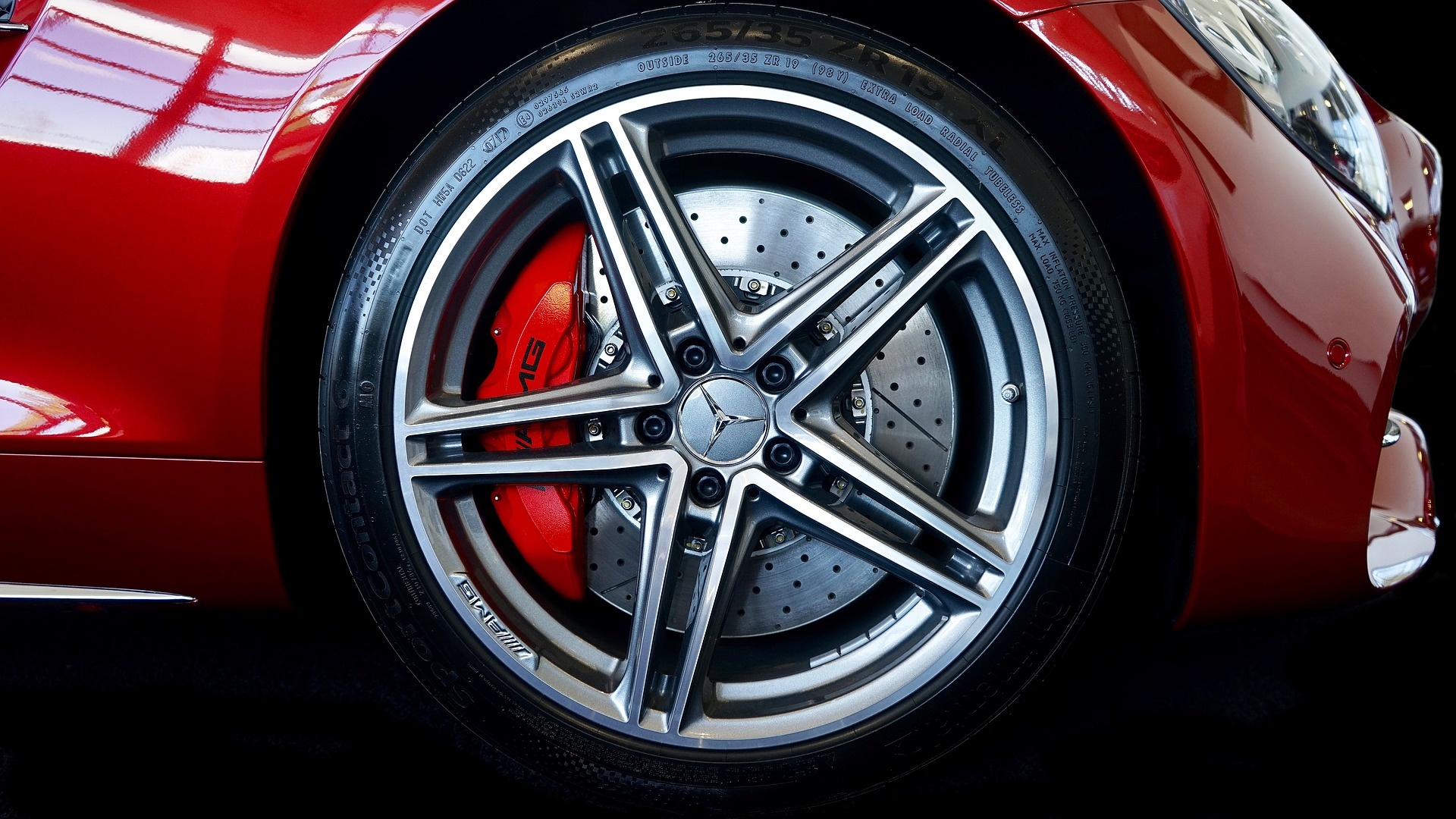 alloy-wheel-gd806617fe_1920.jpg
