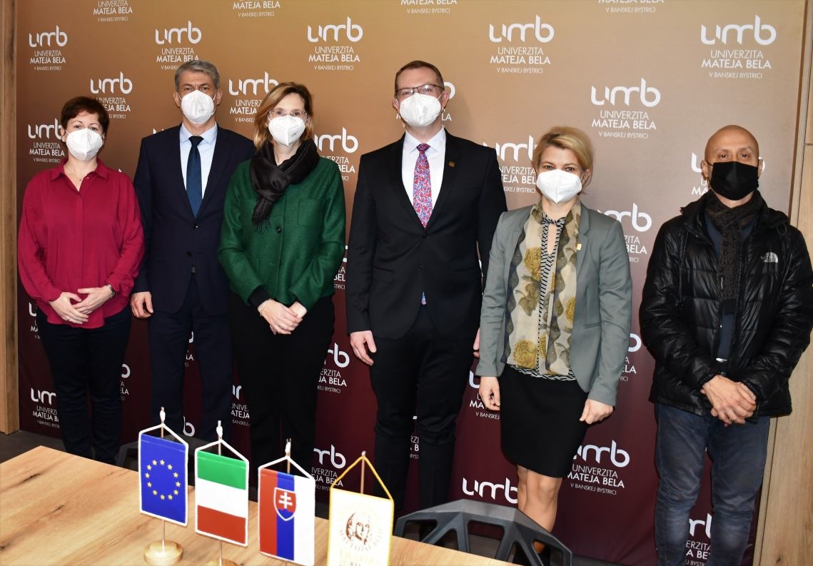 ambasciatrice a BB.jpg
