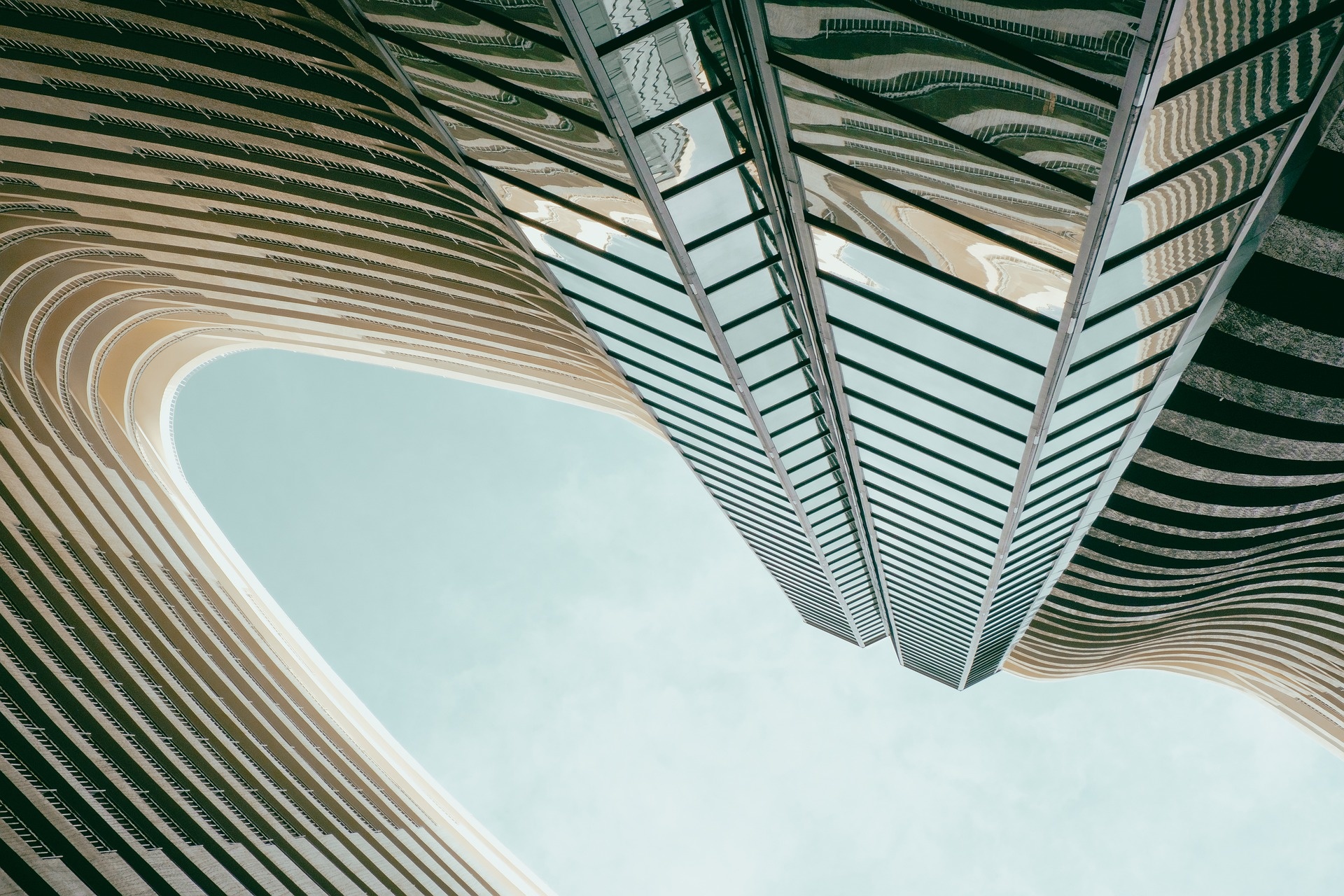 architecture-gc256f1184_1920.jpg