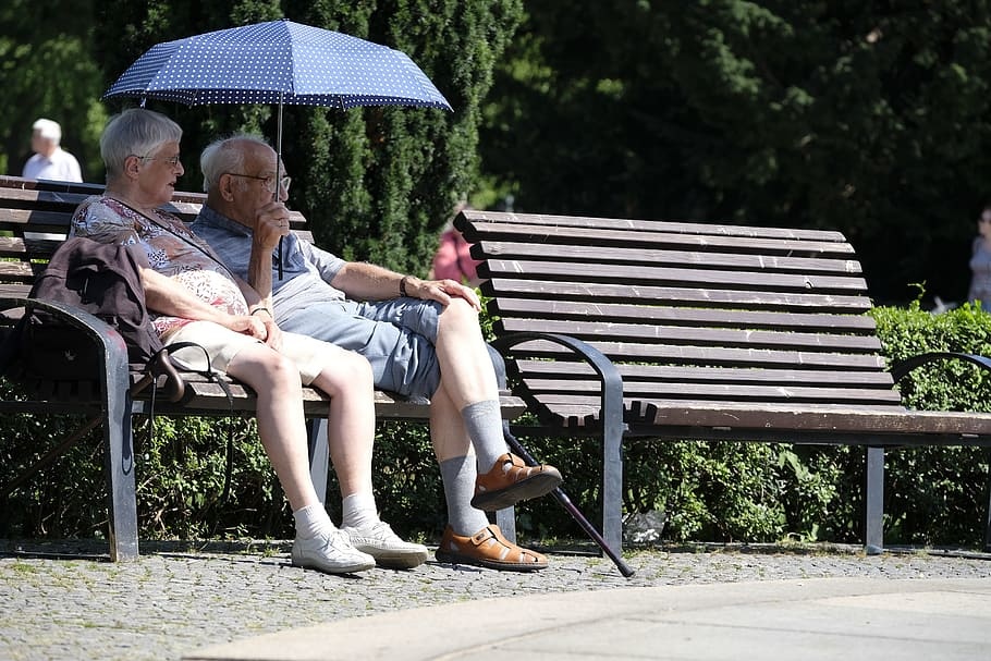 bank-park-bench-rest-sit.jpg