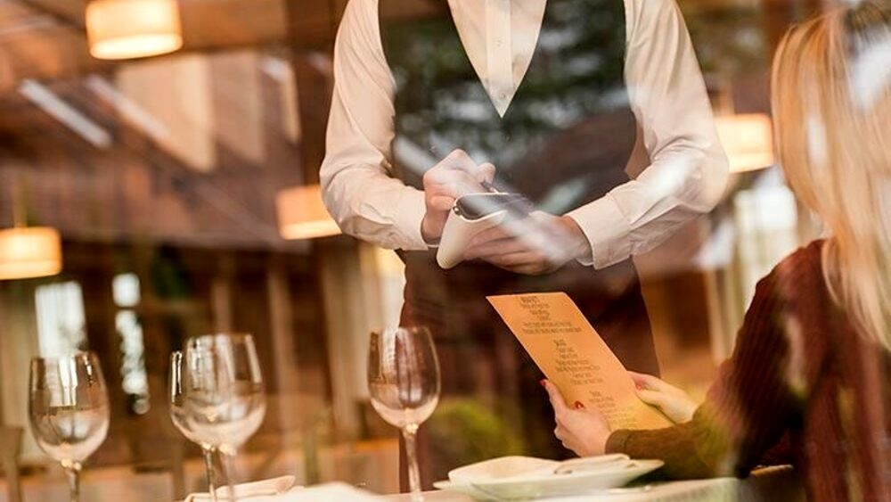 cena al ristorante-2.jpg