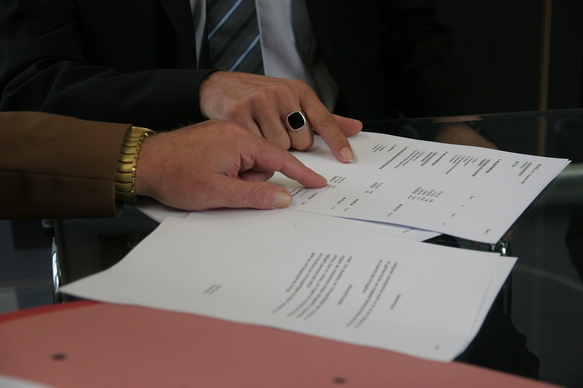 contract-ga20880d38_1920.jpg