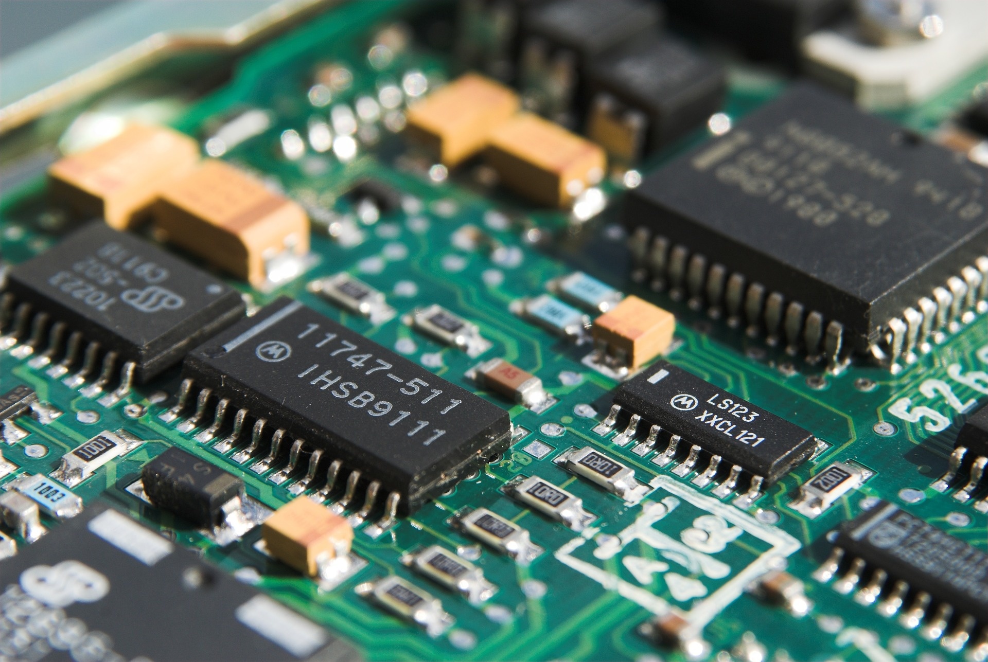 cyber-g979cb66c2_1920.jpg