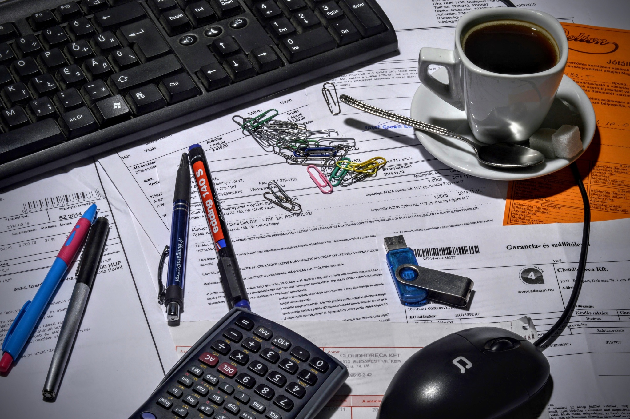 desk-work-coffee-keyboard-technology-pen-1294988-pxhere.com.jpg
