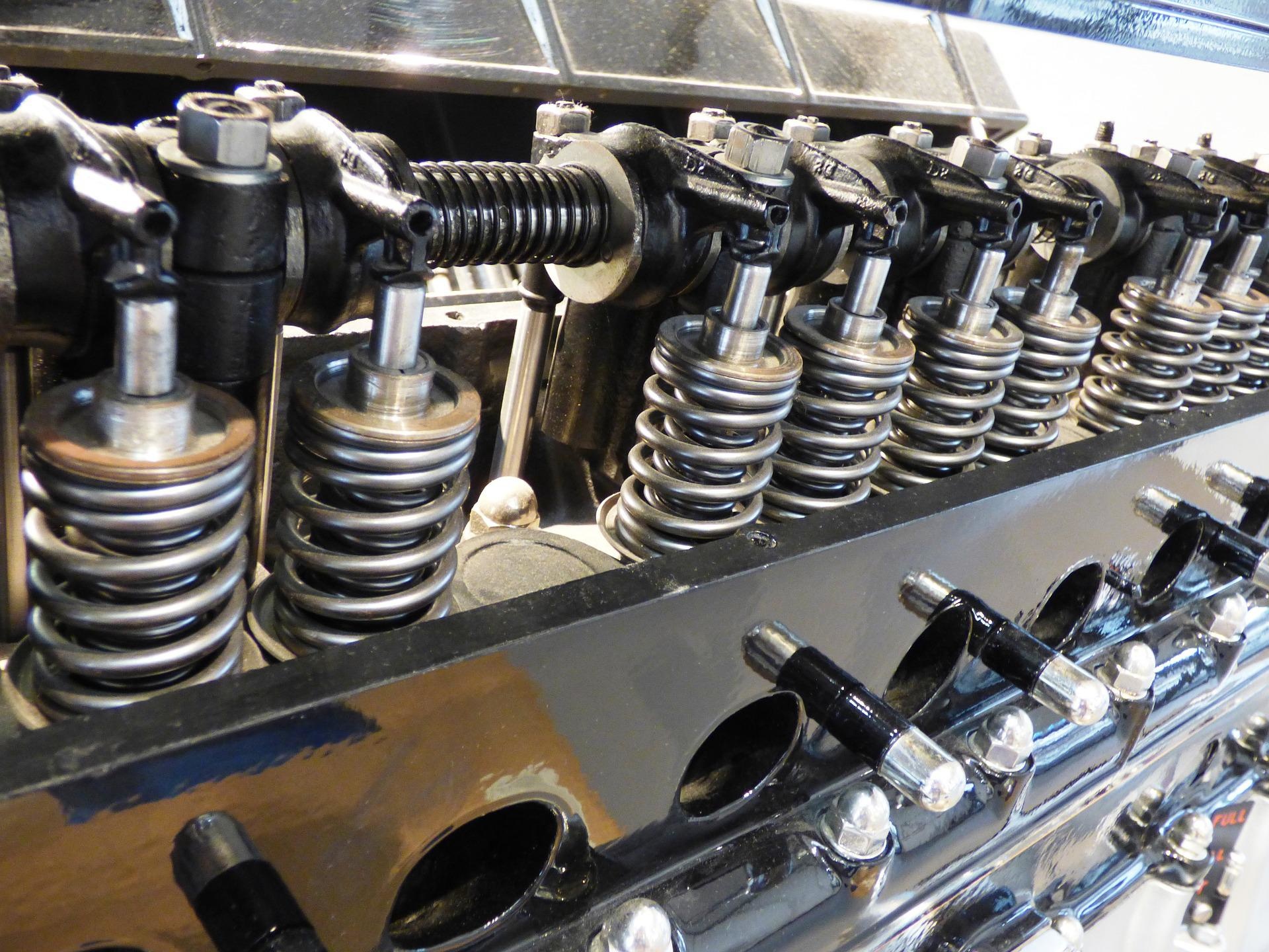 engine-gc0c844c08_1920.jpg