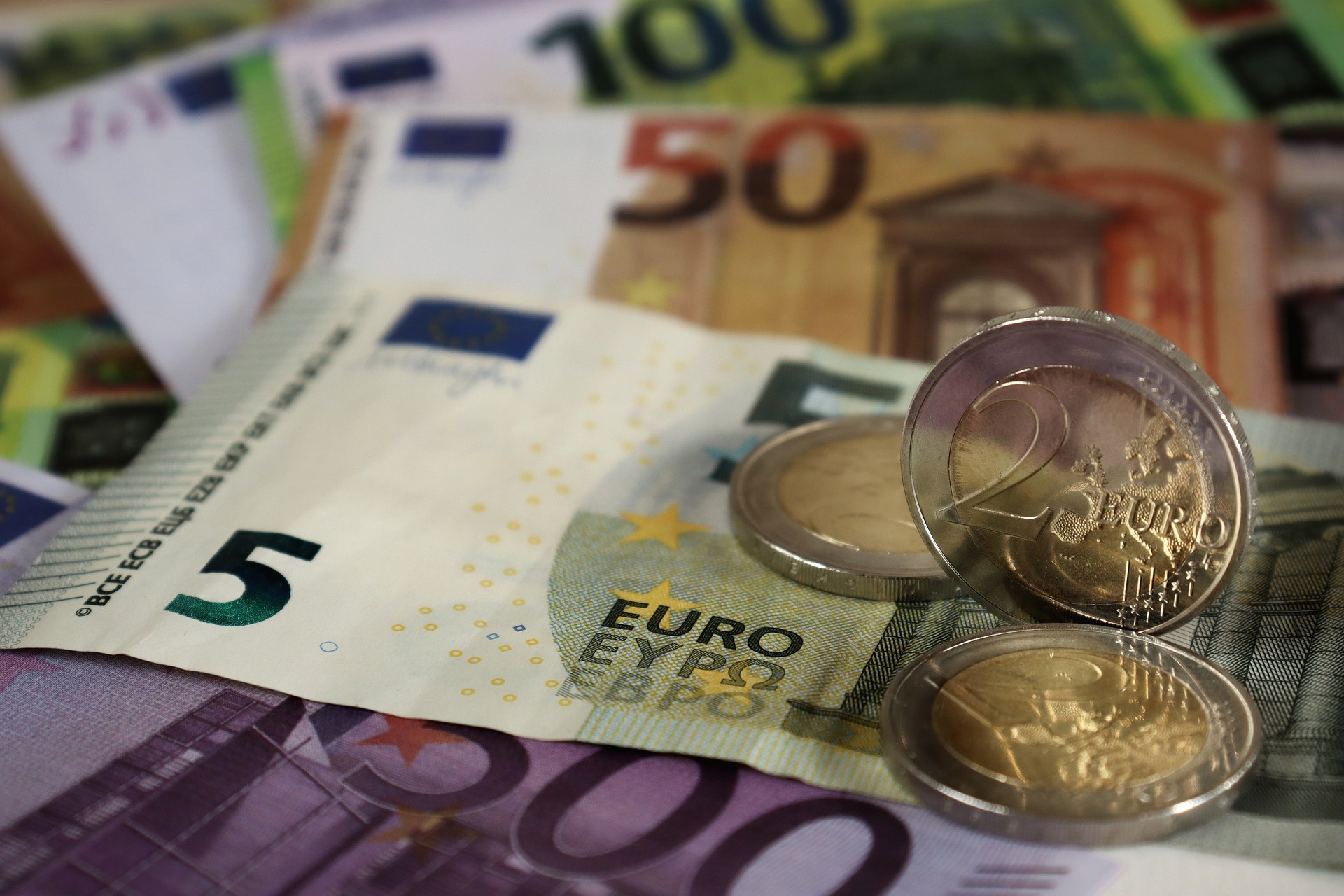 euro-6547061_1920.jpg