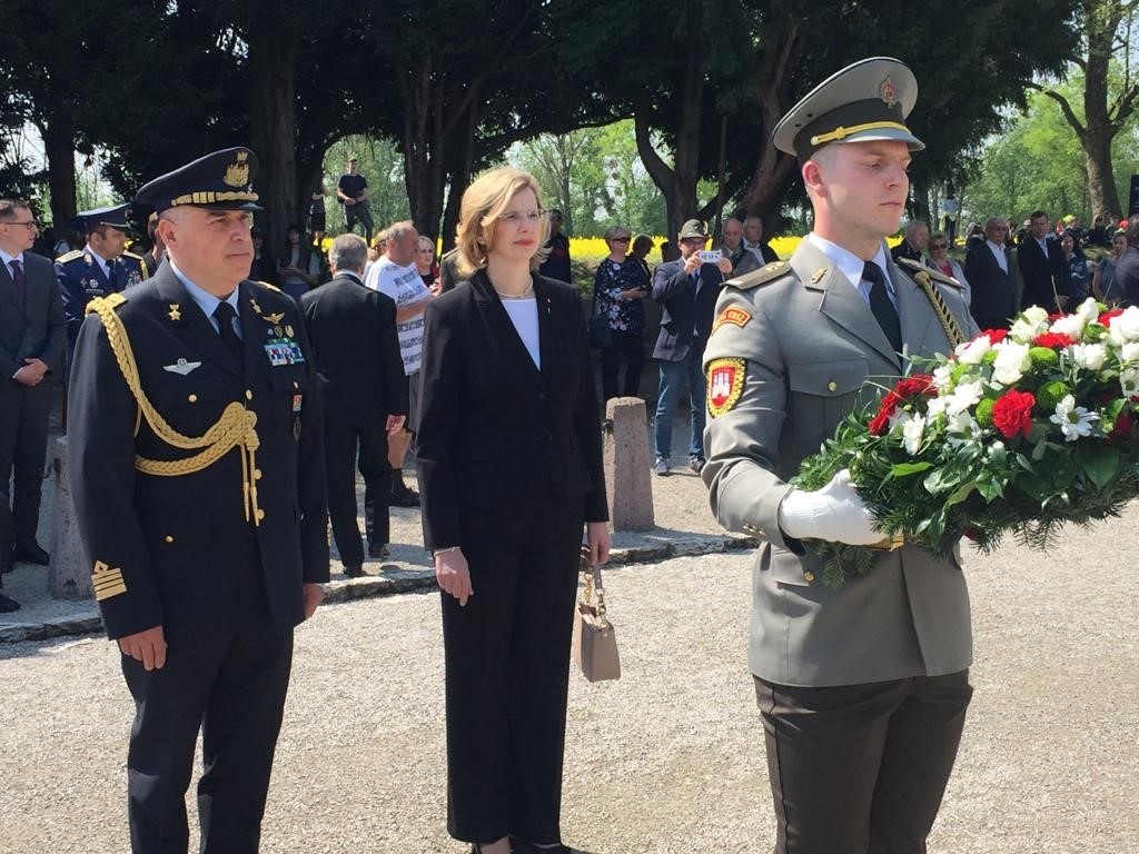 foto stefanik 1.jpg
