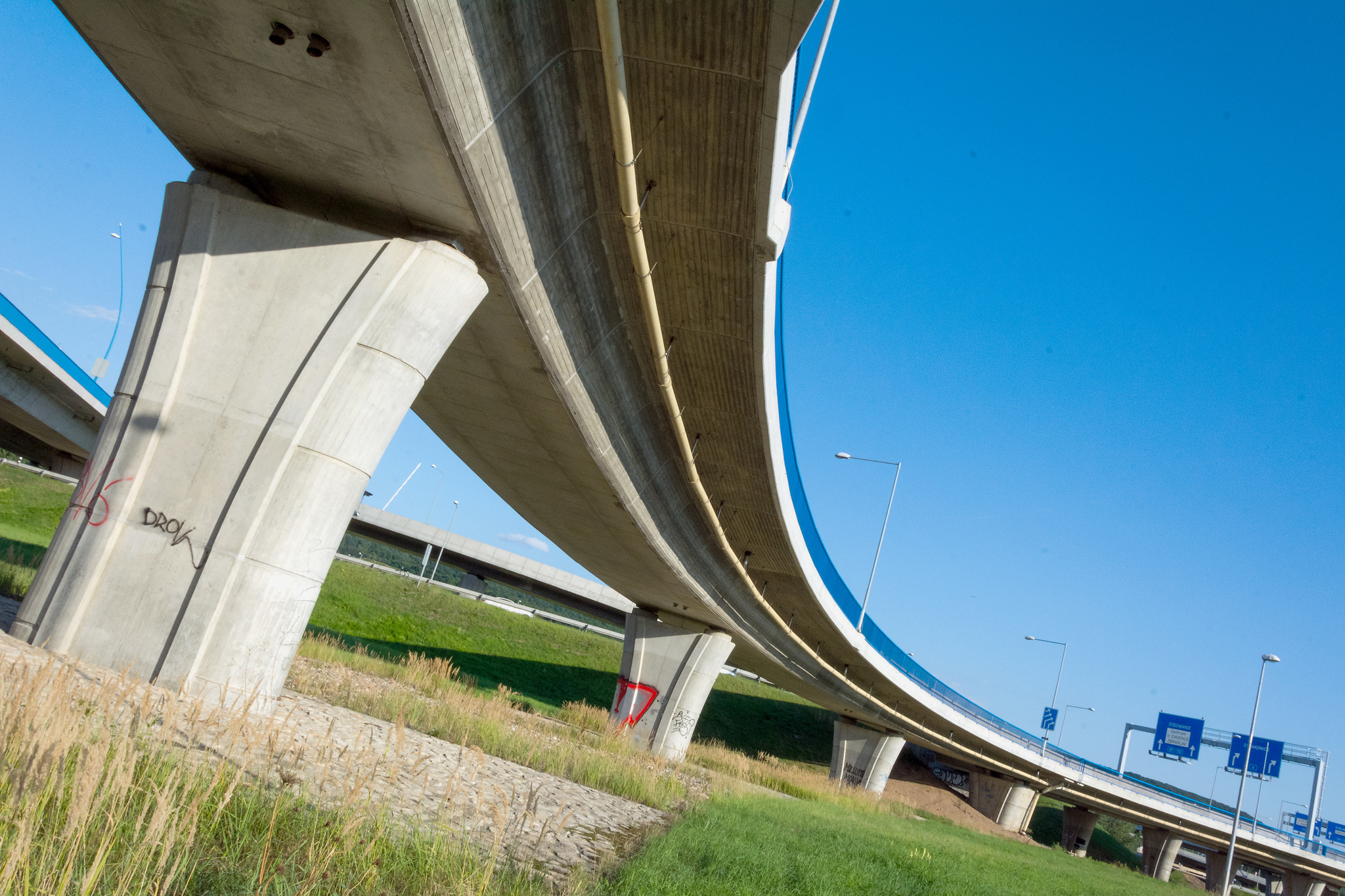 highway.jpg