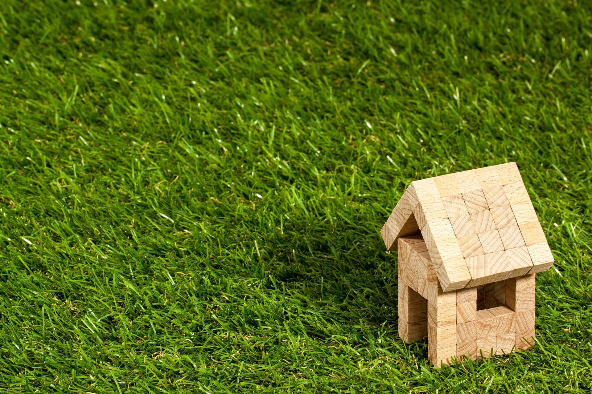 house-g77d4c0cd1_1920.jpg