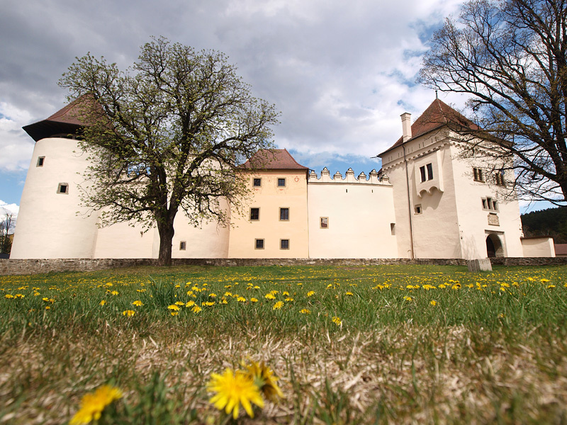 Kežmarok_-_Kežmarský_hrad_2.jpg