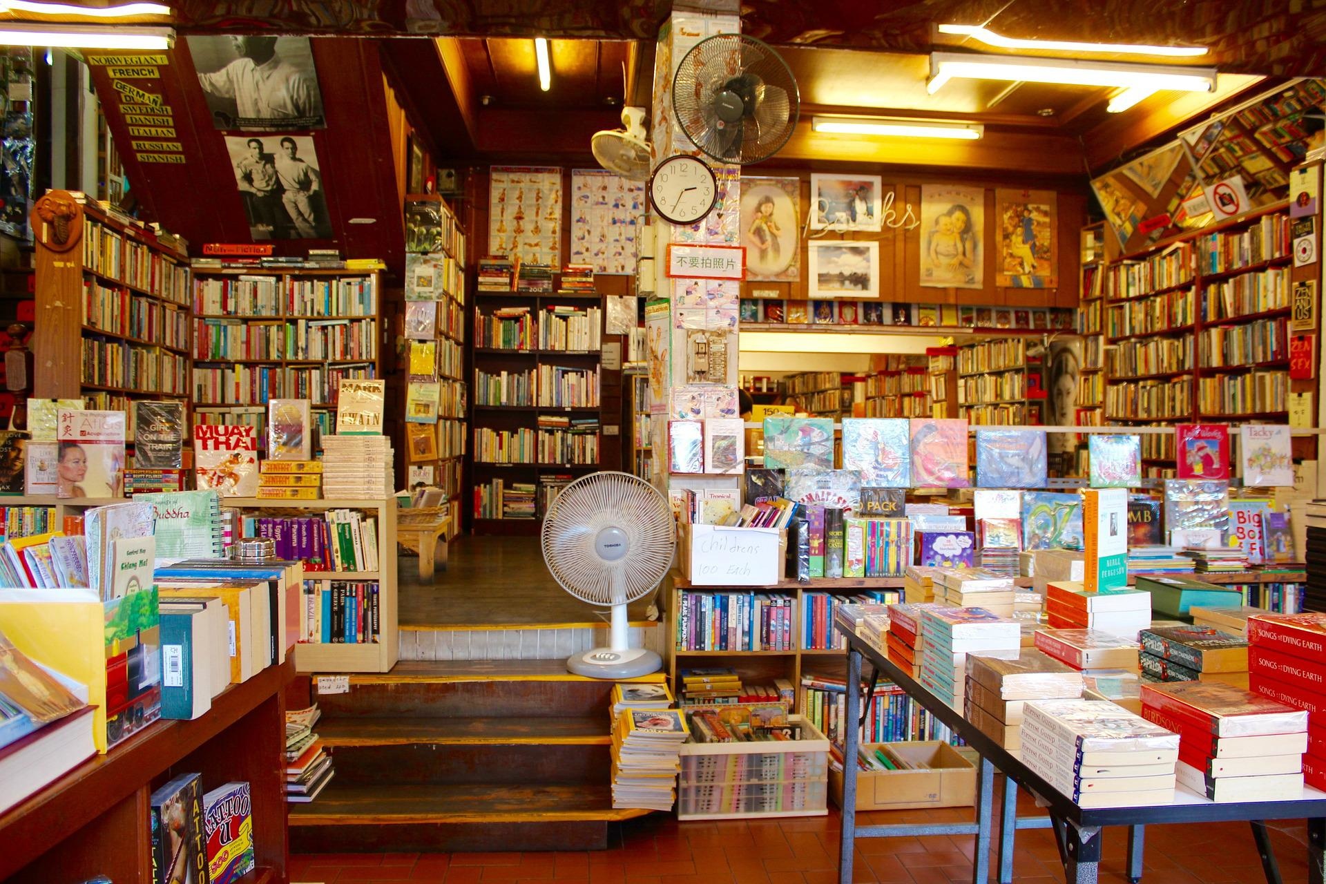 library-gc78433366_1920.jpg