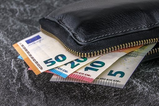 money-3918183__340.jpg