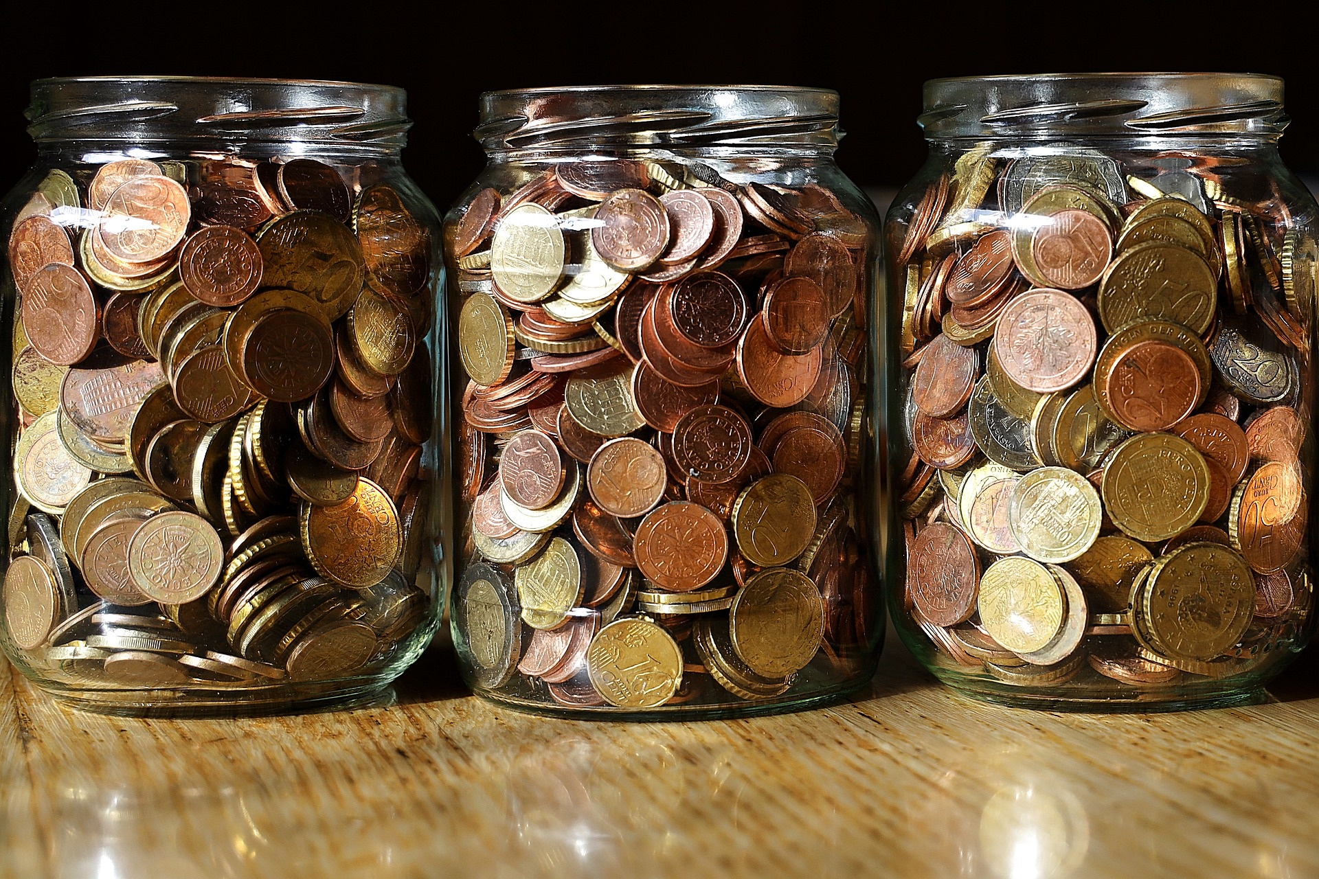 save-up-g0d3a08a6a_1920.jpg
