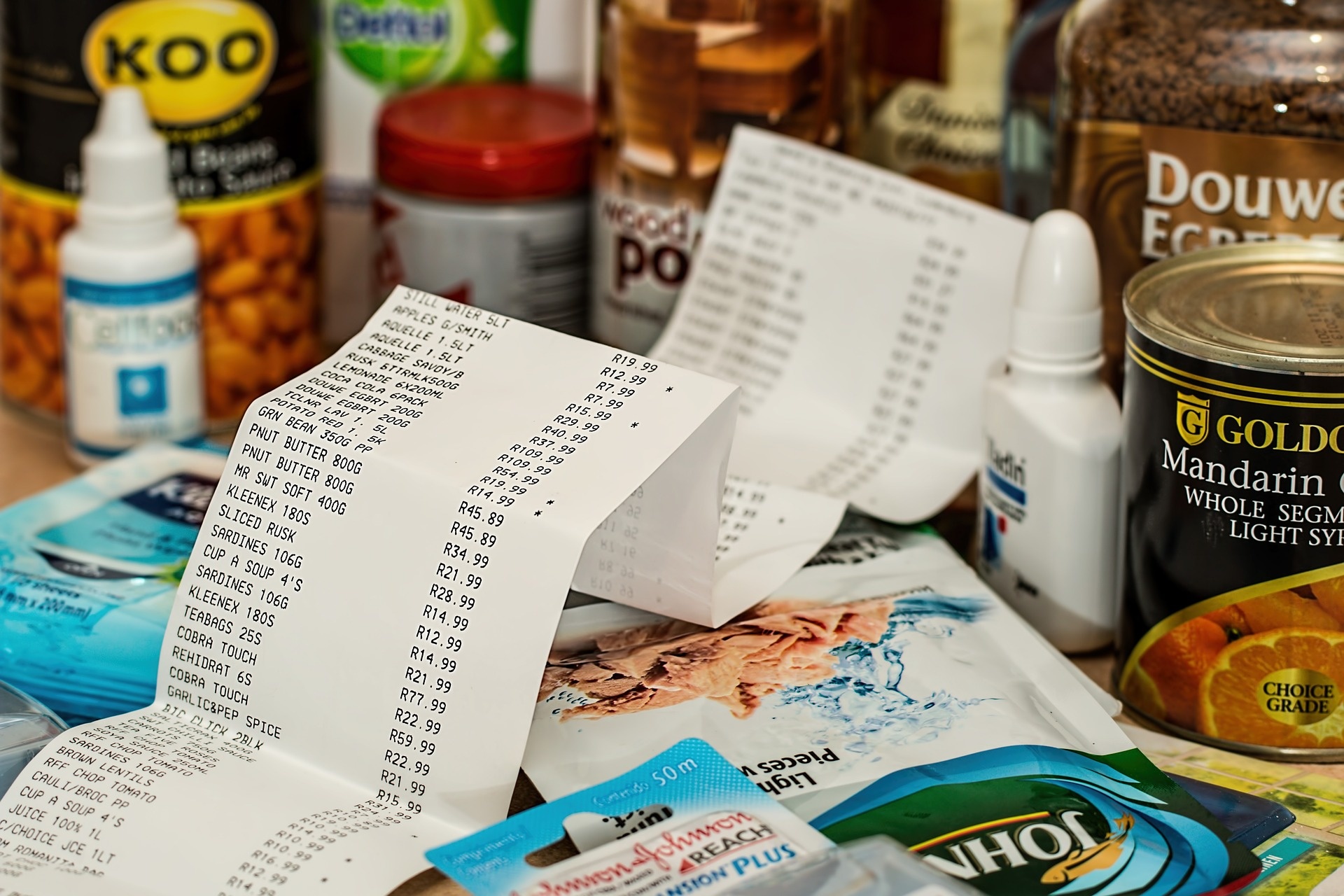 shopping-g532f8dee7_1920.jpg
