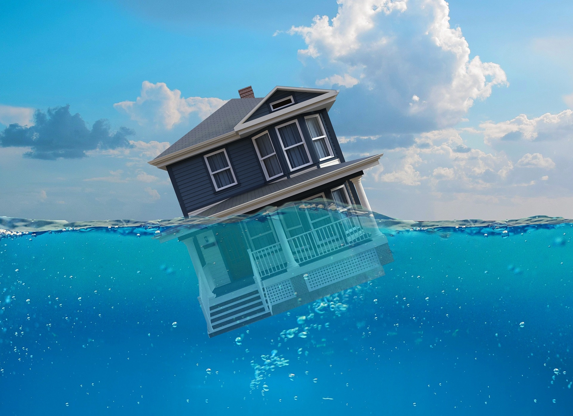 sinking-gd4865ba43_1920.jpg