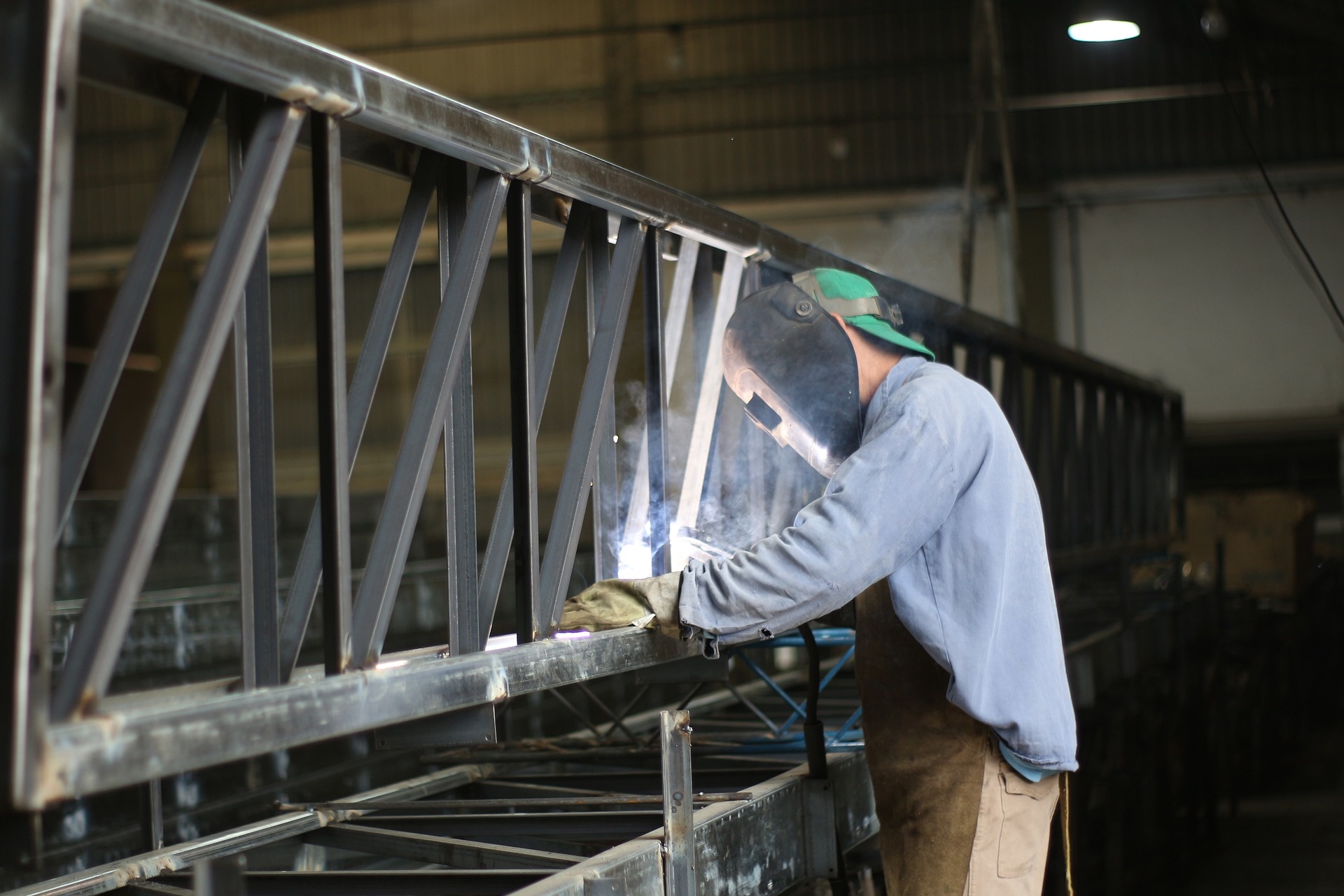 welding-g8254653ac_1920.jpg