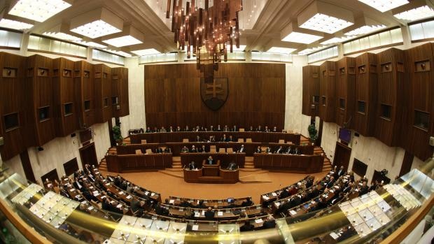 parlamento sk.jpeg