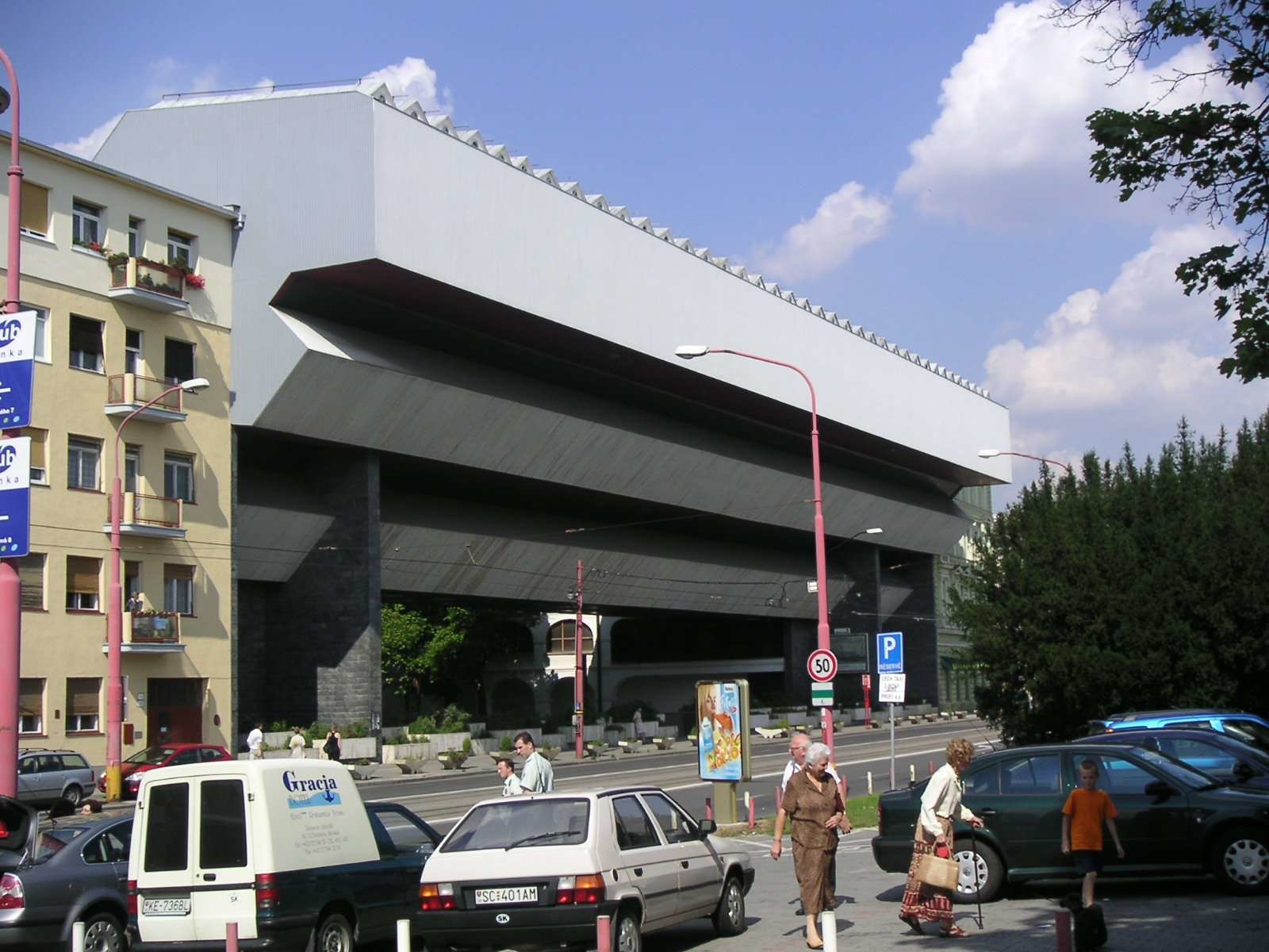 Bratislava-slovenská_národná_galéria.jpg