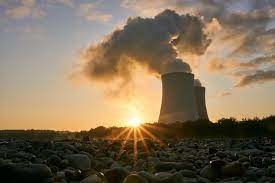 centrale nucleare.jpg