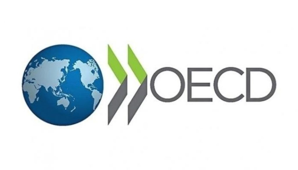 gdp oecd.jpg