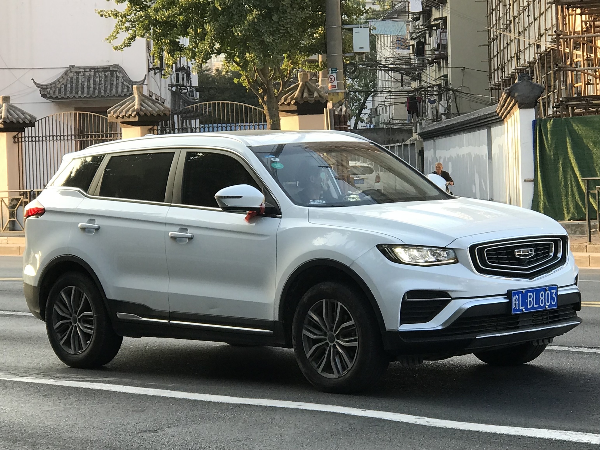 Geely_Boyue_Pro_012.jpg