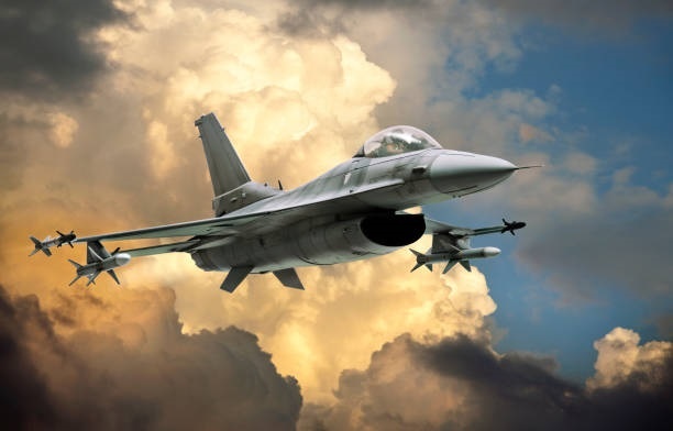 jet militare.jpg