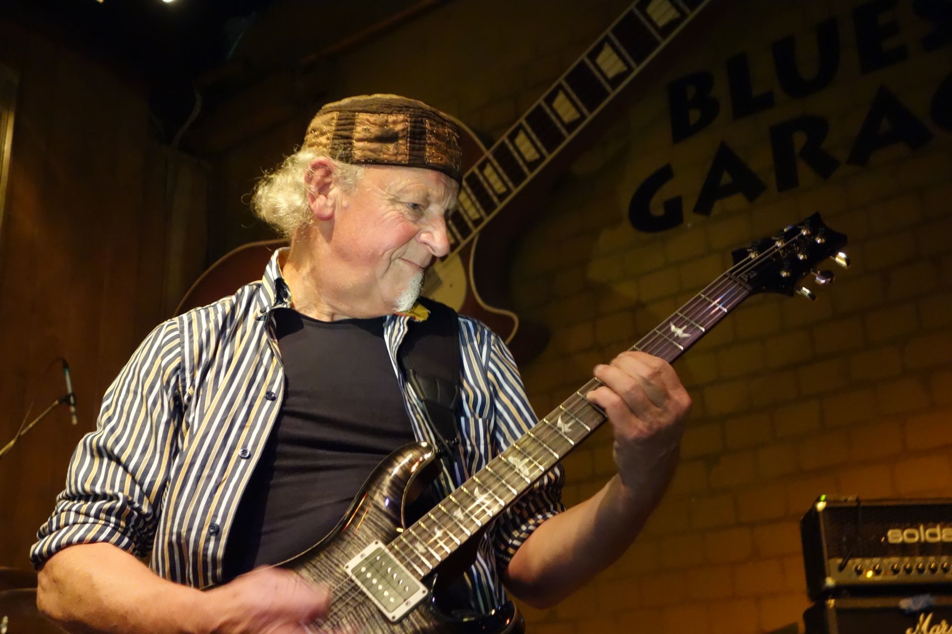 Martin_Barre_2013.jpg